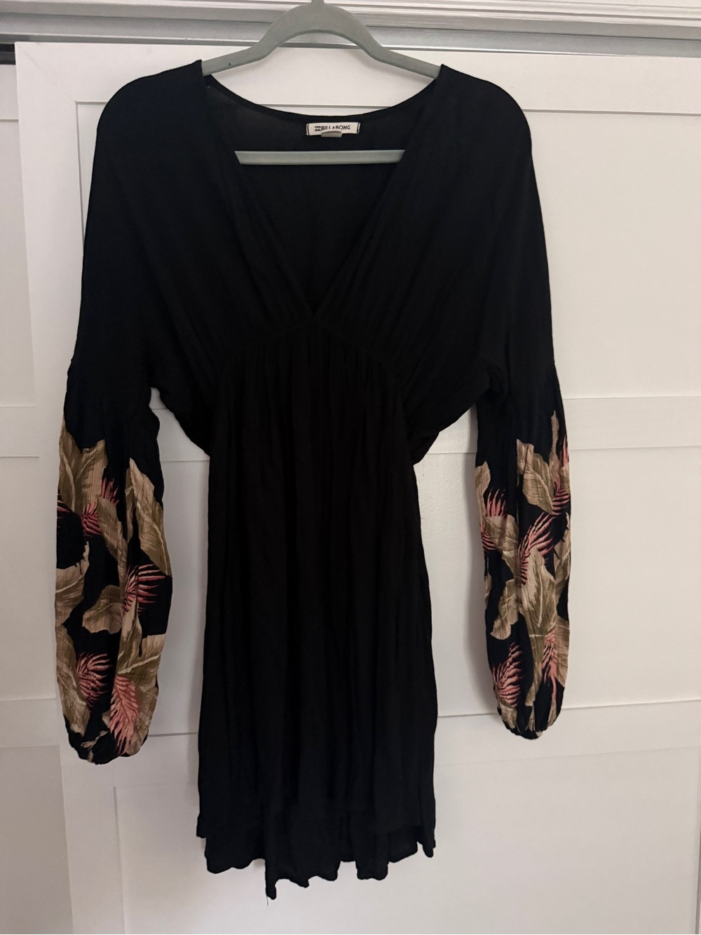 Billabong Black Dress with Beige and Pink Leaf Sleeve Embroidery